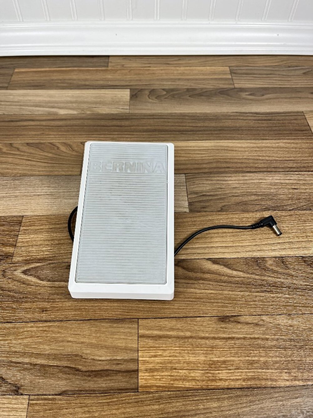 Genuine Bernina FOOT CONTROL PEDAL LV1 440 B530 B535 B550QE B570 B590 B770 B790